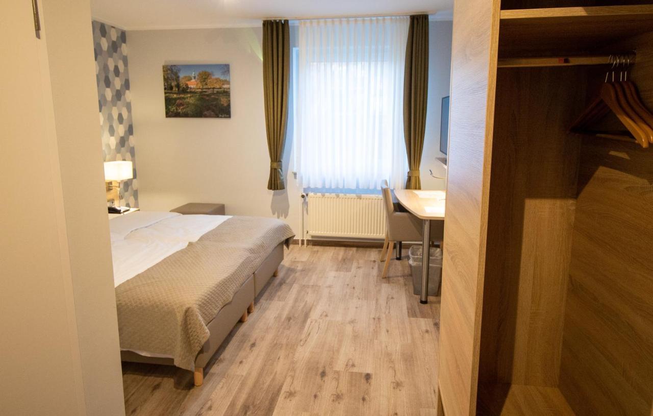 Hotel Fallersleber Spieker วอล์ฟสบวร์ก ภายนอก รูปภาพ