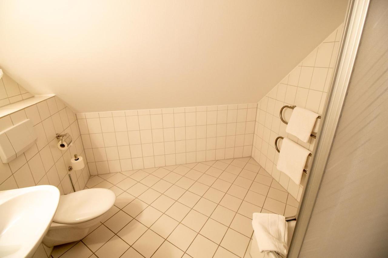 Hotel Fallersleber Spieker วอล์ฟสบวร์ก ภายนอก รูปภาพ
